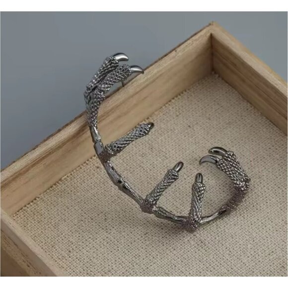 Gothic Dragon Claw Ear Cuff Wrap Earrings Punk Retro Jewelry - Picture 2 of 4